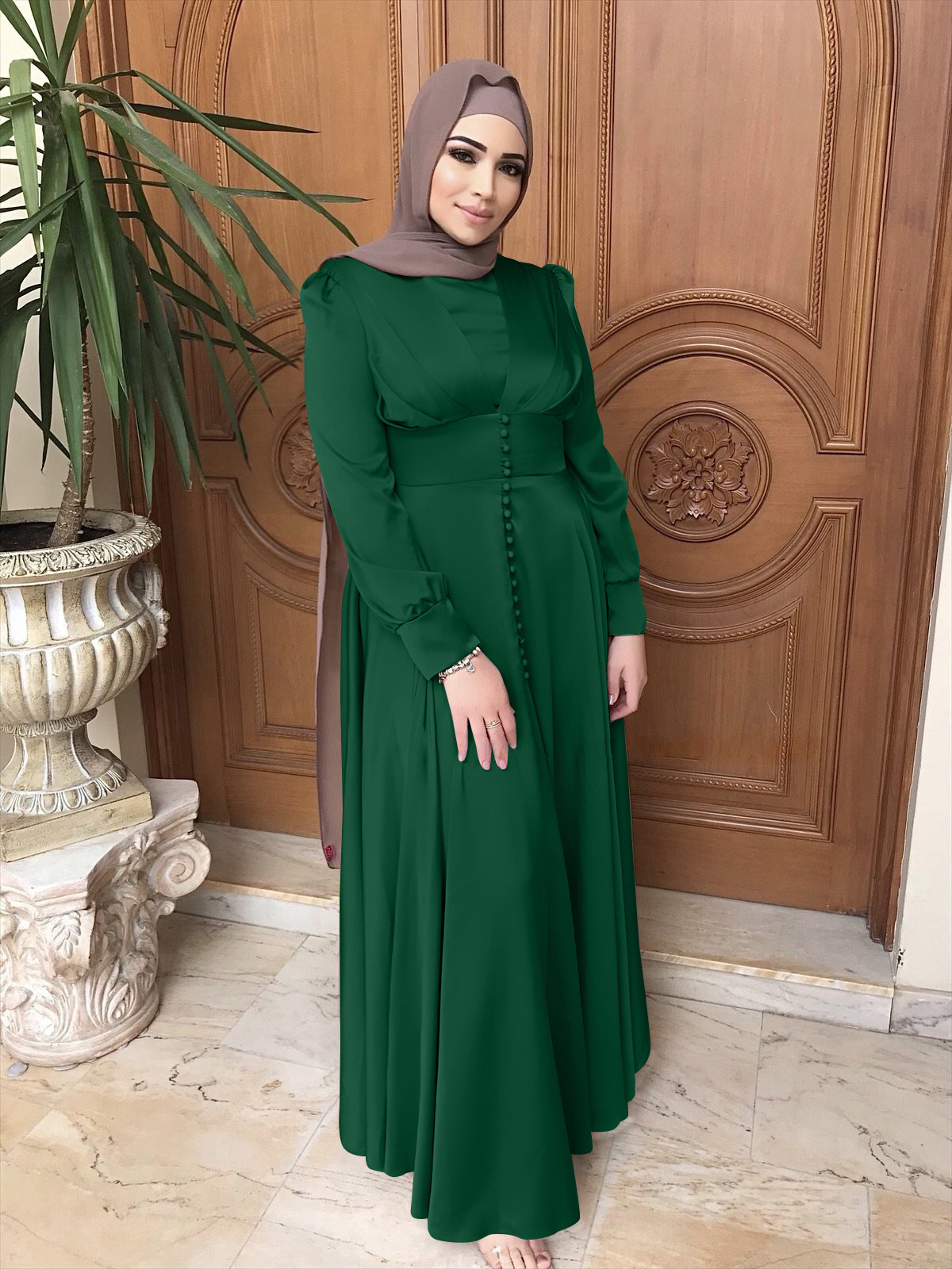 Naiste rõivad Lähis-Ida moslemite naiste kleit suvine elegantne satiinist helmestega kleit moslem_voghion.com