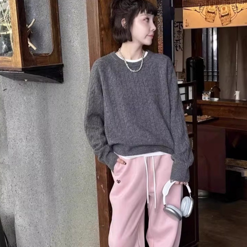 秋冬新款慵懒风保暖麻花毛衣女刺绣宽松百搭休闲圆领纯色针织衫|undefined