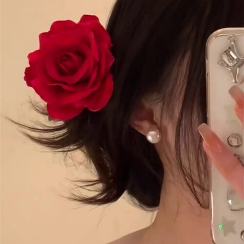 Stunning hibiscus flower hair clip, trending hair accessory, hairpin, headpiece, photography hair accessory for women, spring new style side clip