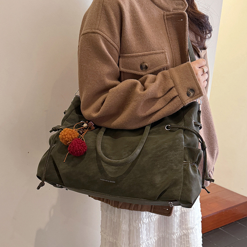 Suede Large Capacity Tote Bag For Women 2026 New Trendy Luxury Shoulder Bag For Outing, Work And Commuting - Thumbnail 3