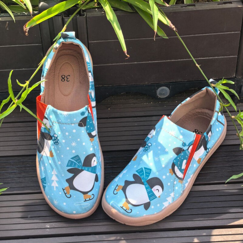 Shoes Women's Shoes Versatile Dongguan Factory Wholesale Direct Supply Amazon Christmas Style Wear-Resistant Slip-On Sports Flat Bottom