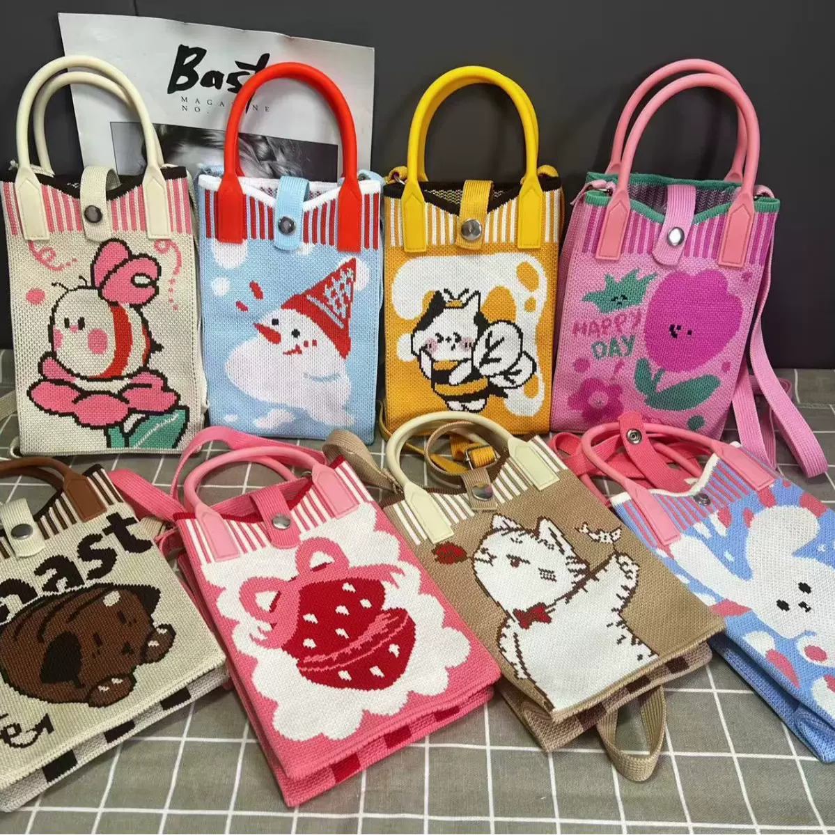 手拎包女韩版新款可爱卡通针织小方包百搭迷你便携单肩斜挎手机包