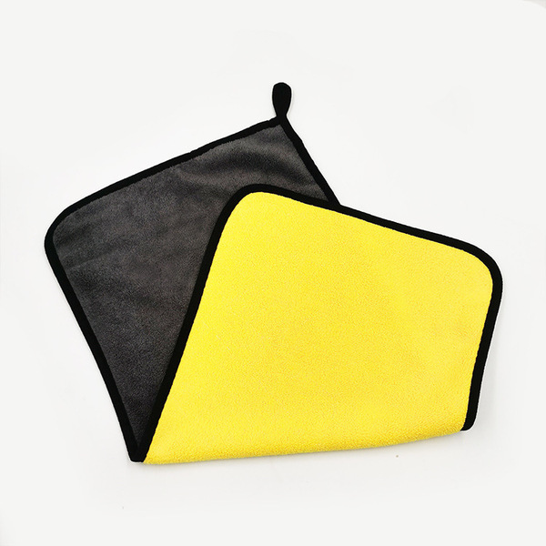 Coral double-sided two-color hygienic towel