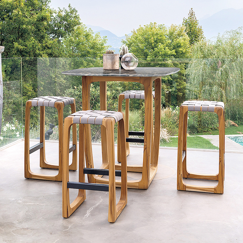 Mesa de bar al aire libre Mesa y sillas de patio Villa de madera maciza al aire libre Mesa larga de teca al aire libre Jardín anticorrosivo Balcón Mesa y sillas de ocio