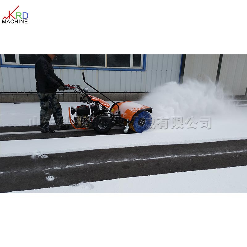 手推道路除雪机  市政道路积雪清理设备 小区物业毛刷扫雪机