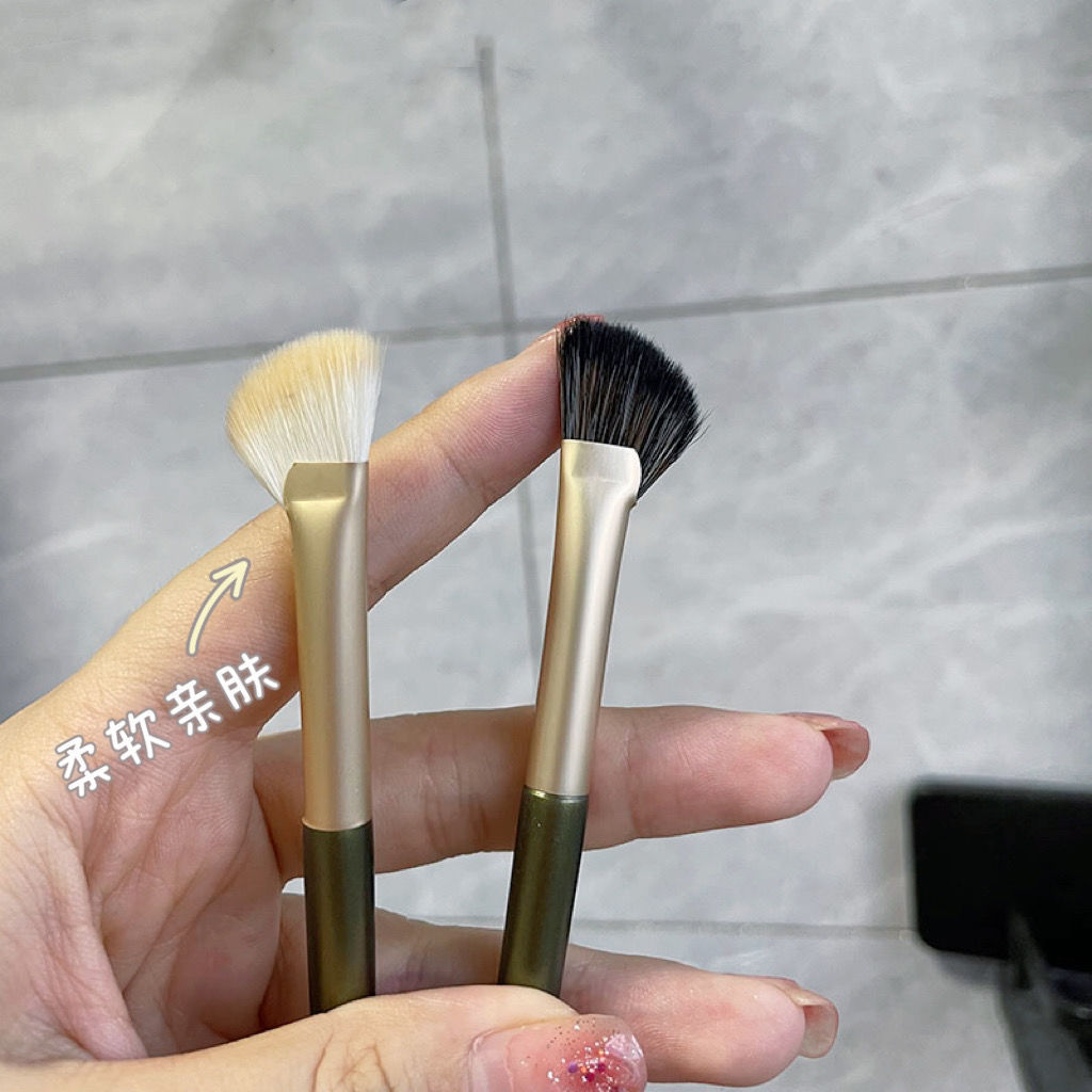 鐮刀形斜頭半扇形鼻影刷化妝刷小扇形陰影鼻樑修飾高光暈染刷