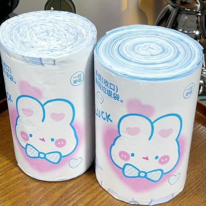 Universal Blue Heart Rabbit Disposable Household Drawstring Trash Cute Cartoon Kitchen Automatic Portable Plastic