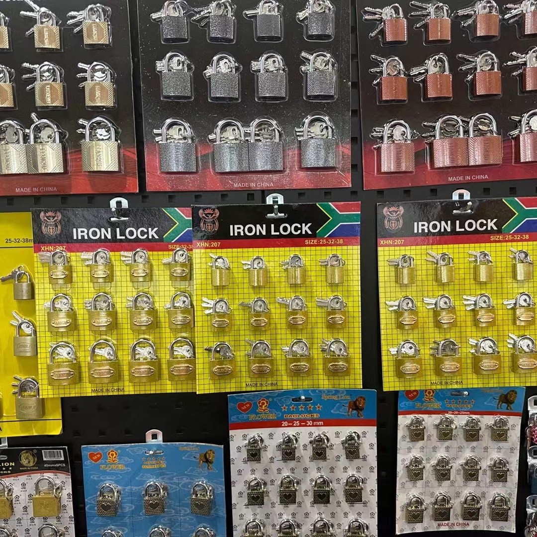 Cerradura de cobre de imitación, cerradura de hierro de succión atómica, cerradura de cilindro, cerradura doméstica, cerradura anti-robo de nuevo diseño chino