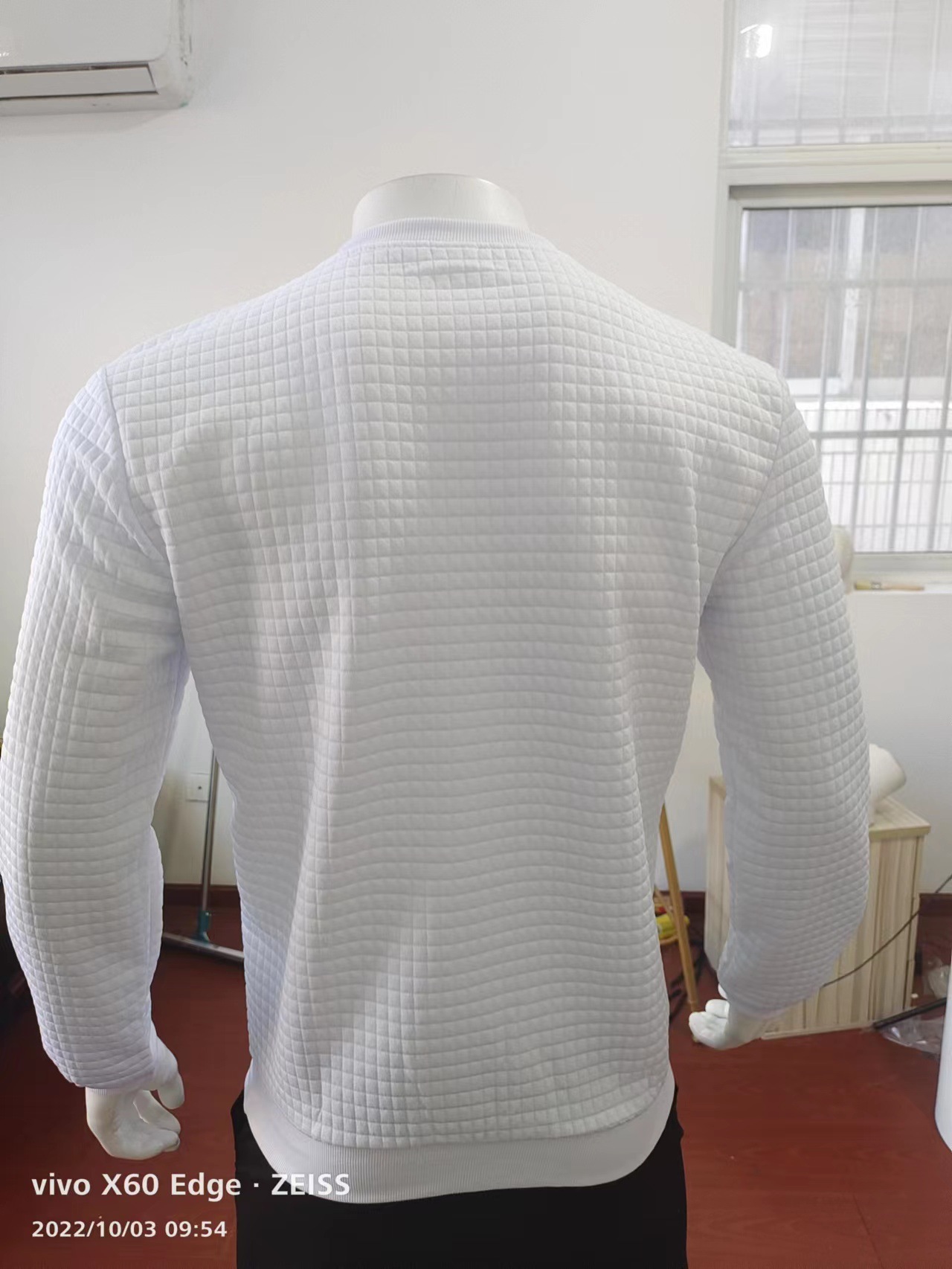 Long Sleeve Knitted T-shirt For Men Solid Colour Round Neck_voghion.com