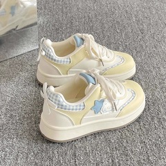 厚底小白鞋女款2025新款春秋板鞋子ins潮百搭小众休闲运动面包鞋