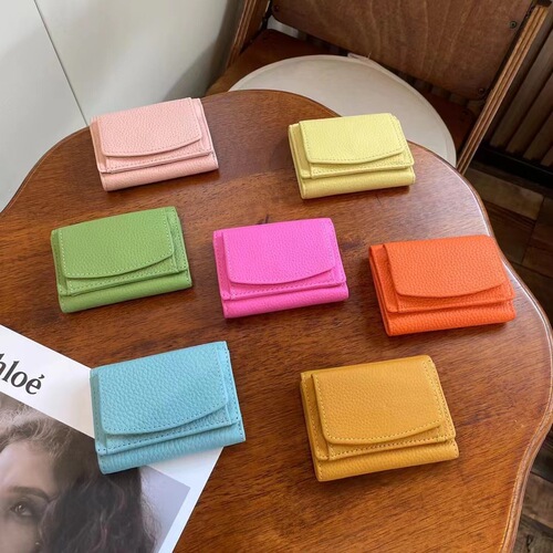 Cross-border first-layer cowhide new women's wallet short Rfid genuine leather wallet coin bag buckle card holder wholesale