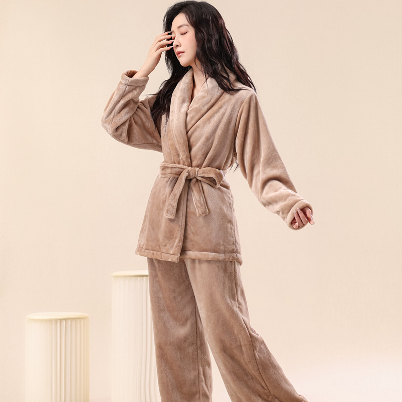 2025新款秋冬加厚法兰绒睡袍套装女居家服珊瑚绒家居服孕妇月子服