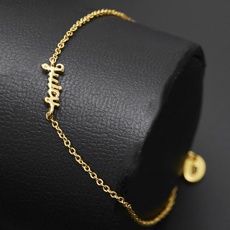 Wholesale Korean Style Compact and Simple Mini Letter Bracelet for Women, Trendy Niche Design, Fashionable Gold-Plated Jewelry Gift