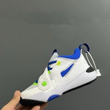 N9049 �����NK��11���¿�ħ�g�N��ͯ�H���\��Ь