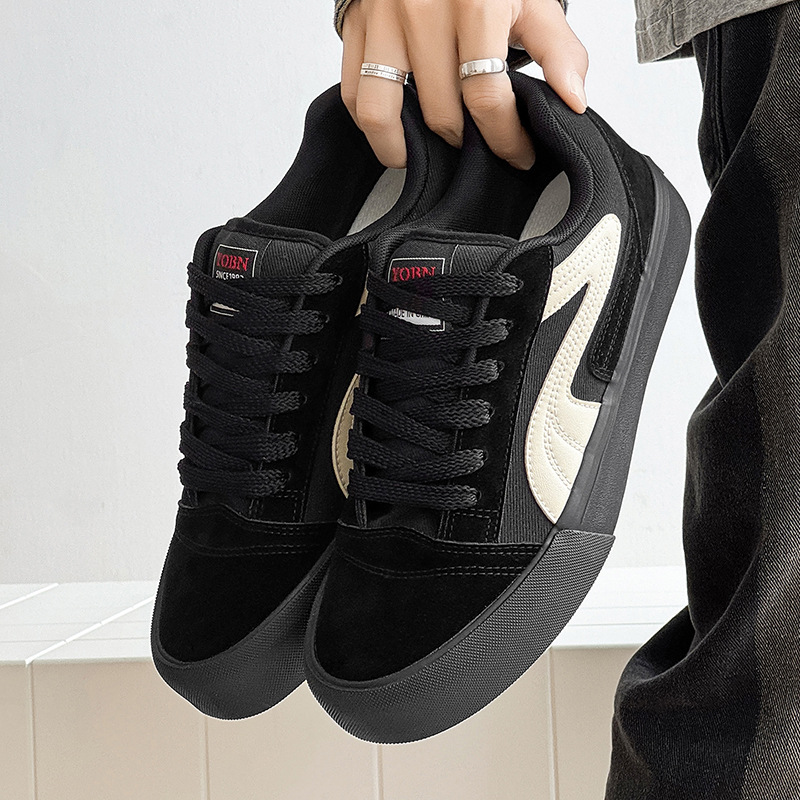 2025秋季新款男式低帮小众男鞋子学生潮流运动休闲板鞋男面包鞋