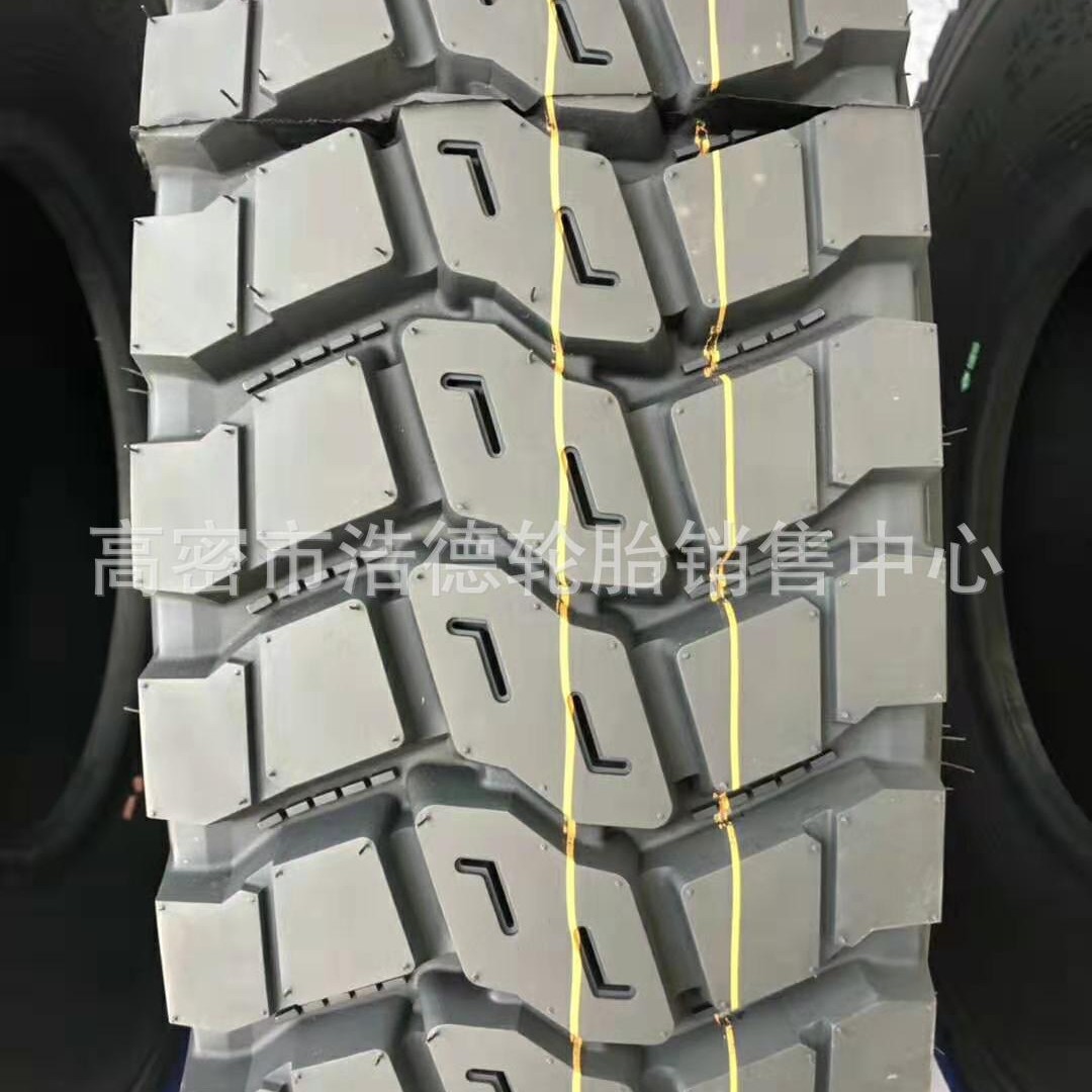 900/1000R20轮胎防爆重载全钢丝卡车货车轮胎厂家直销量大优惠