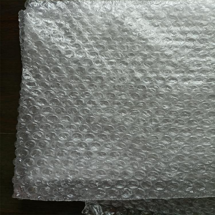大气泡信封气泡袋 中小气泡单面气泡膜新品 全新料气泡卷