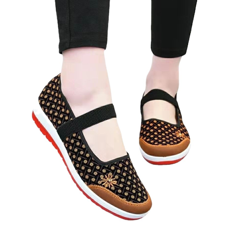 Viejo beijing zapatos de tela de primavera y otoño de las mujeres zapatos planos de mamá ligeros zapatos de tela planos casuales de las mujeres zapatos de trabajo de moda del todo fósforo