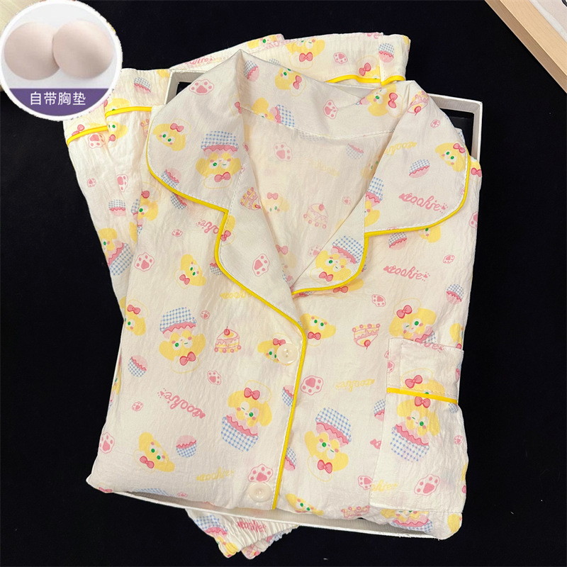 Venta al por mayor transfronteriza con almohadilla para el pecho Nube de algodón nuevo pijama de dibujos animados para mujer lindo pantalones cortos de manga corta rebeca solapa servicio a domicilio