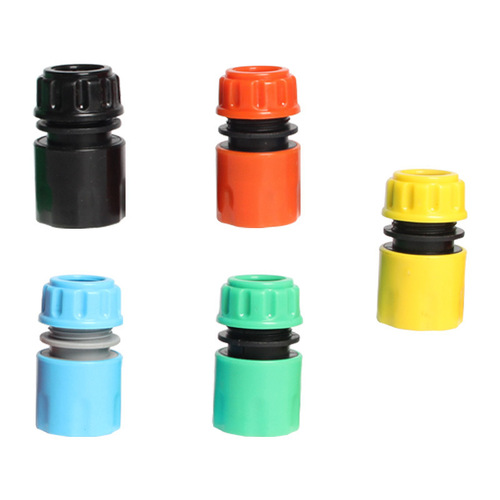 The manufacturer supplies high-quality (golden) 4-point water connection and 4-point plastic quick-connect water pipe joints