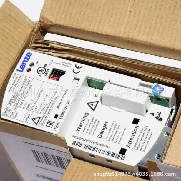 LENZE伦茨 MDSKSRS030X53，E82EV552K4C200，E82EV302K4C040