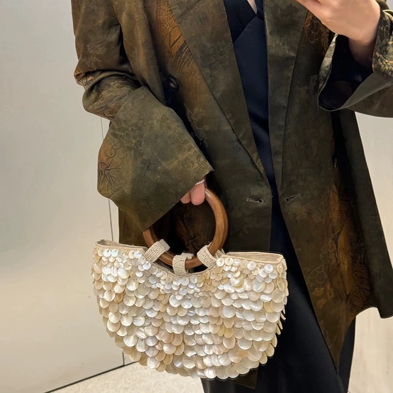 2025 春夏の新スタイルハイエンド手作り天然シェルバッグ妖精ハンドヘルドレディースバッグニッチバッグ個性トレンド|undefined