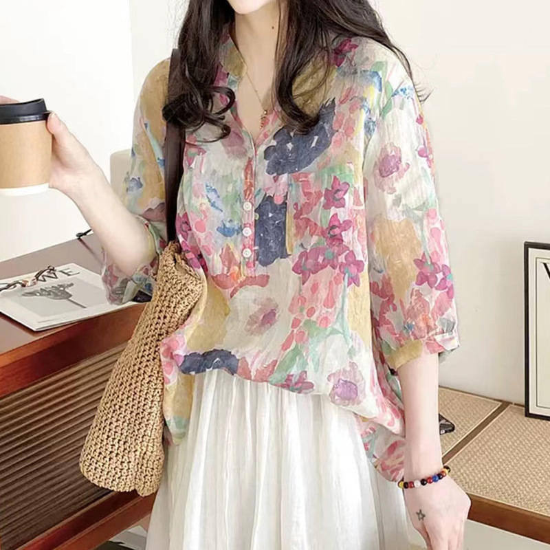 Summer New Ramie Shirt Printed Top Women's Artistic Elegant V-Neck Pocket Middle Sleeve Shirt 46545 Summer New Ramie Shirt Printed Top Women's Artistic Elegant V-Neck Pocket Middle Sleeve Shirt 46545