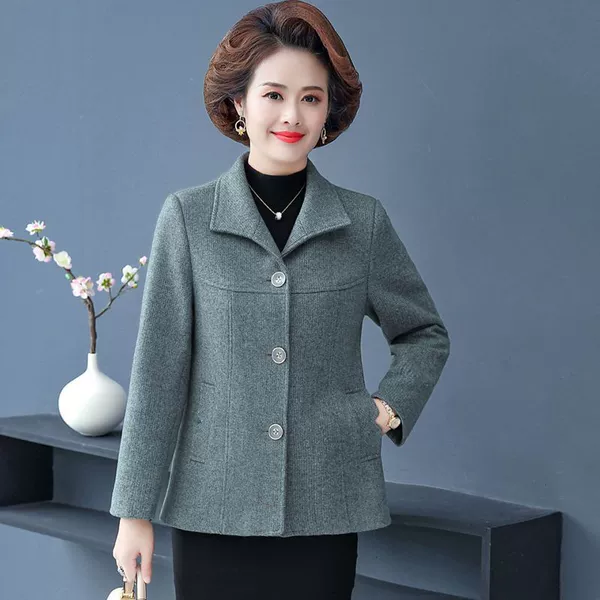 Green (single top) greenish gray