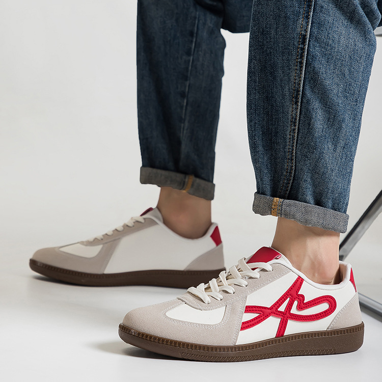 Hombres y mujeres retro plano Agande zapatos de entrenamiento de otoño nuevos zapatos casuales suaves zapatos deportivos pequeños zapatos de skate blanco F8863