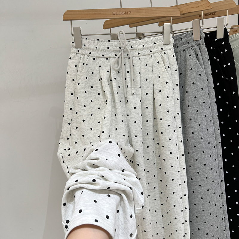 Comfortable summer autumn breathable trousers for leisure