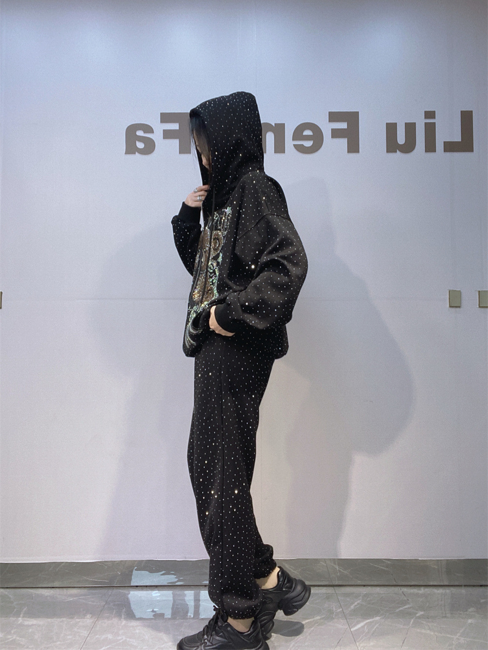 Trajes deportivos de tamaño grande de dos piezas para mujeres otoño invierno con cremallera con chaqueta con capuzas con trozos de perforación llenos de pantalones de ocio al aire libre