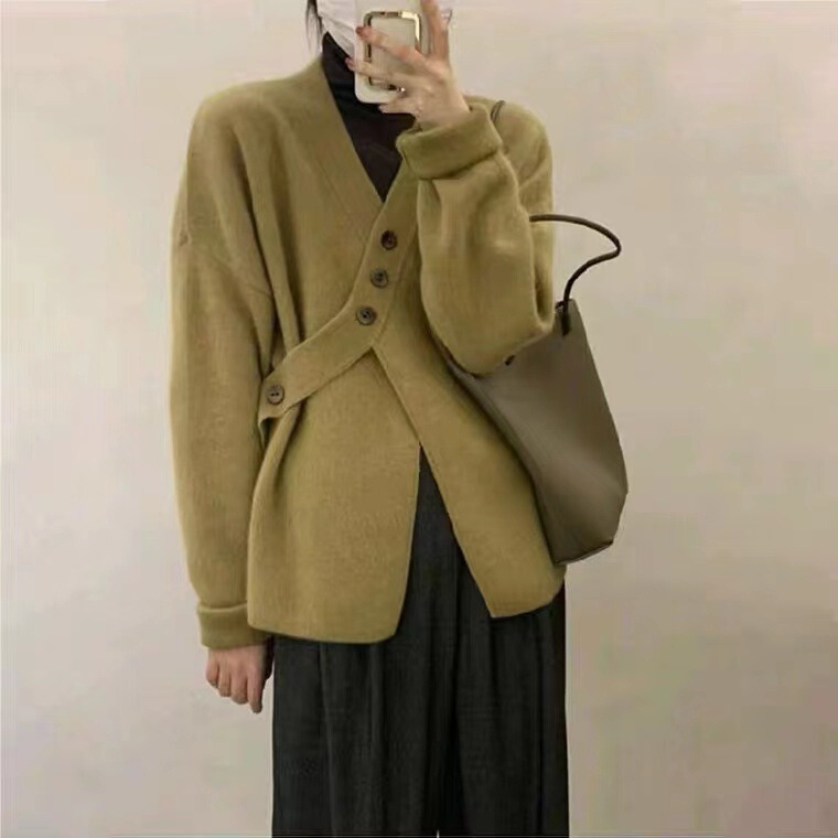 Special Offer 50% off New Autumn/Winter Korean Style Loose Fit Diagonal Button Solid Color Knit Top Designer Sweater Cardigan