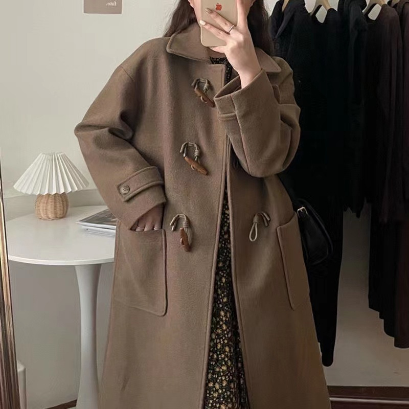 Demi-season fashionable long woolen coat
