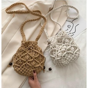 �ֹ�������Ů�޾�ˮͰ�����e�ٴ���Ů�����μ�б������eɳ����