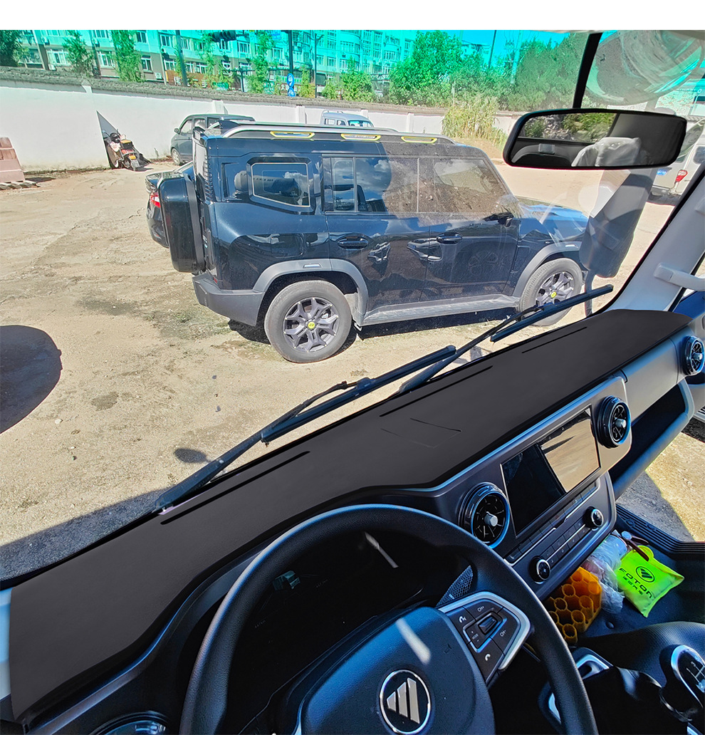 Foton dashboard mat, light-blocking mat for Foton O'MARK S1/S3, Zhilan, Zhiying, Aoling, CTS, Express, New Express