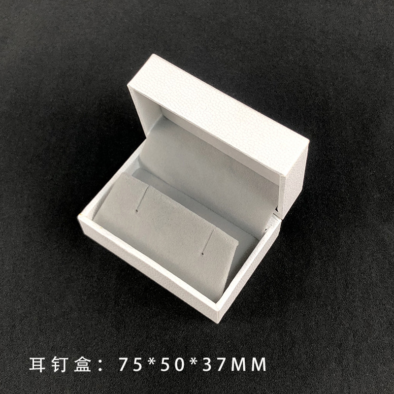 ホワイトレザーフィリング直角フリップトップジュエリーボックスリングペンダントイヤリングファッションジュエリー包装ボックス工場直販