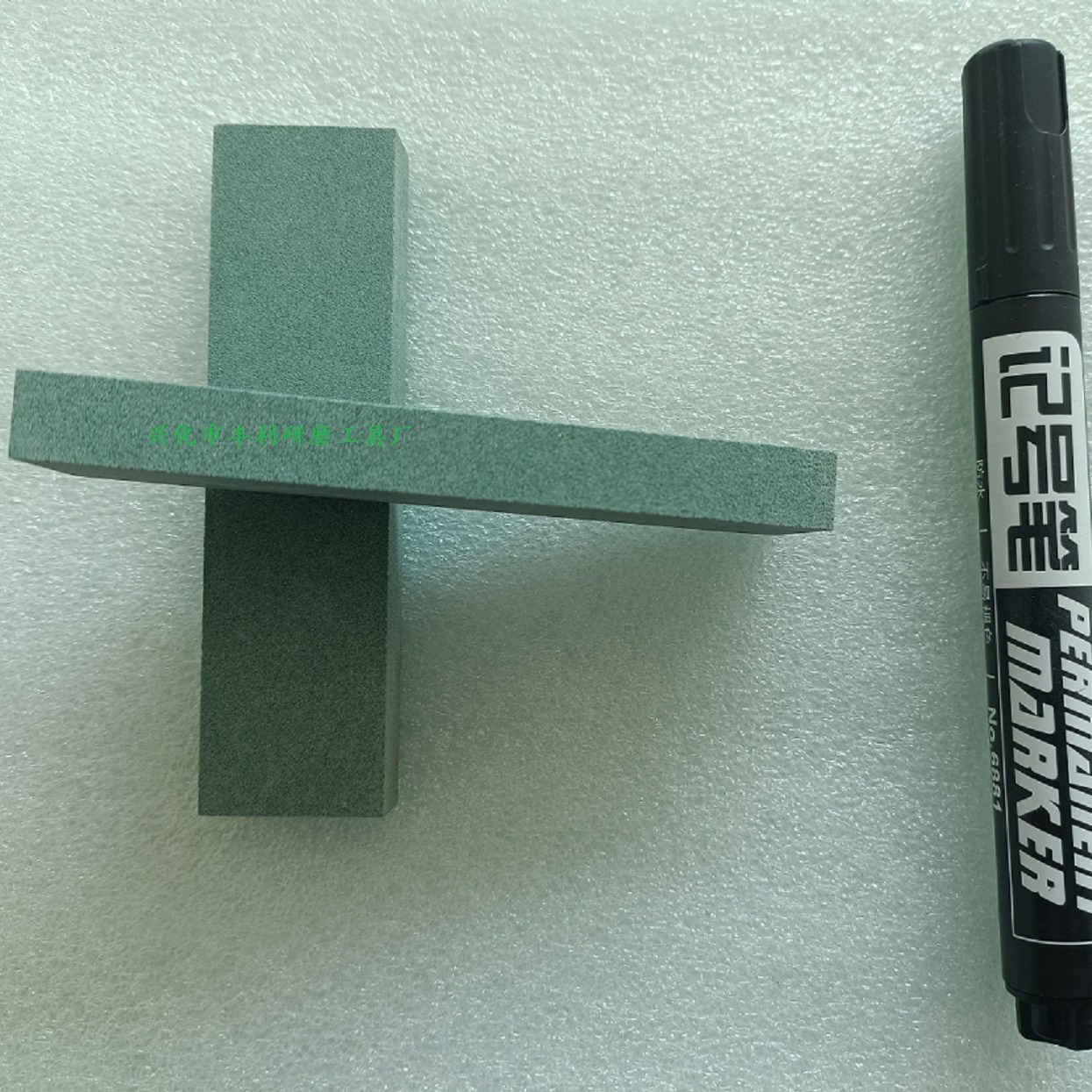 绿碳化硅油石 小块长方形磨刀石 精磨砥石 高硬度耐用磨削力好