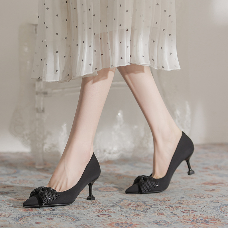 3710-1黑色蝴蝶结单鞋~miu家同款名媛风优雅气质时尚小猫跟高跟鞋