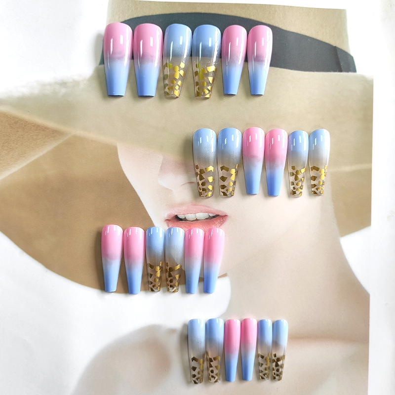 Color rosa azul de oro de lámina de uñas de uñas de venta transfronteriza sueño exquisito 24 piezas de parche de uñas terminadas