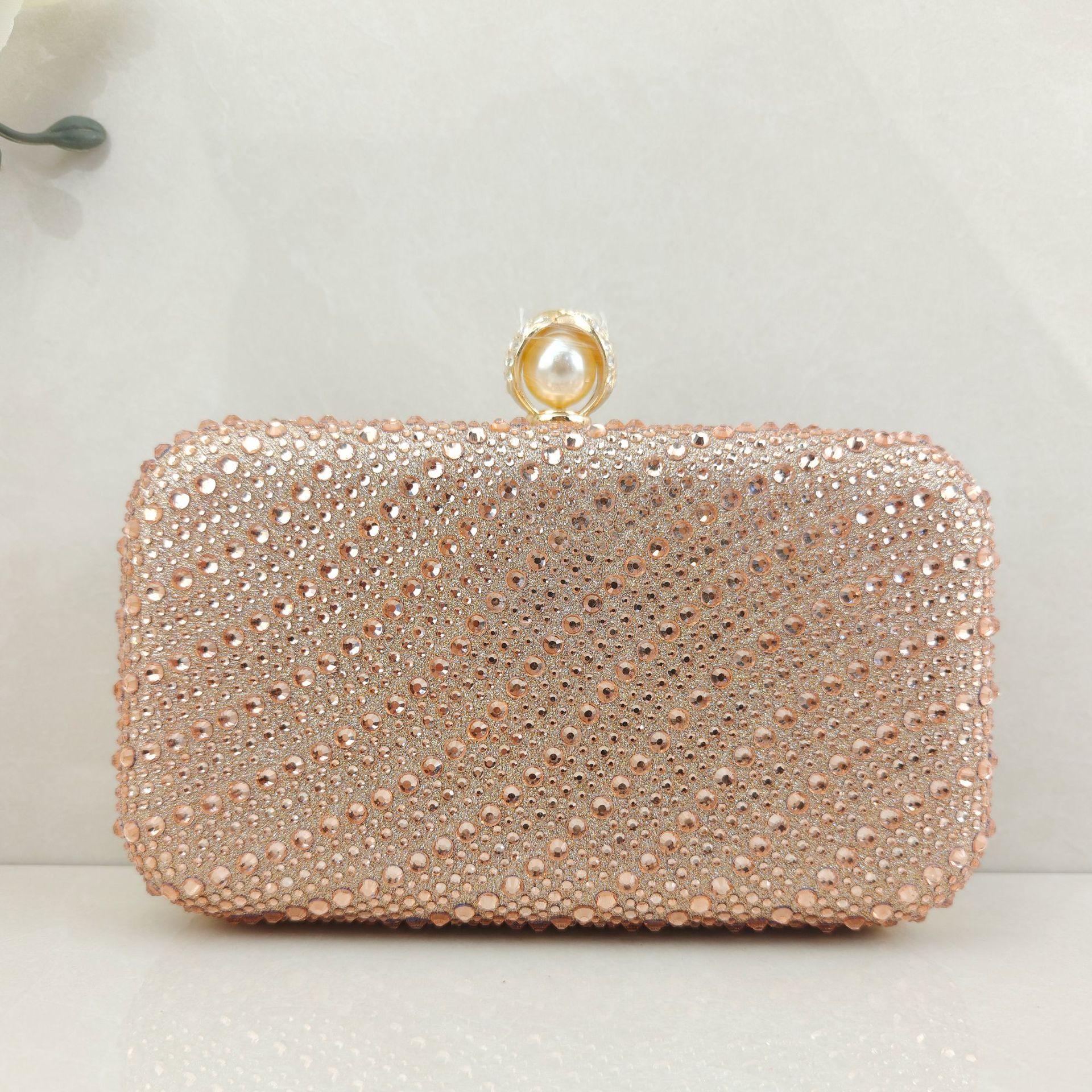 Versatile Party Clutch Bag With Diamond And Pearl Embellishments_voghion.com