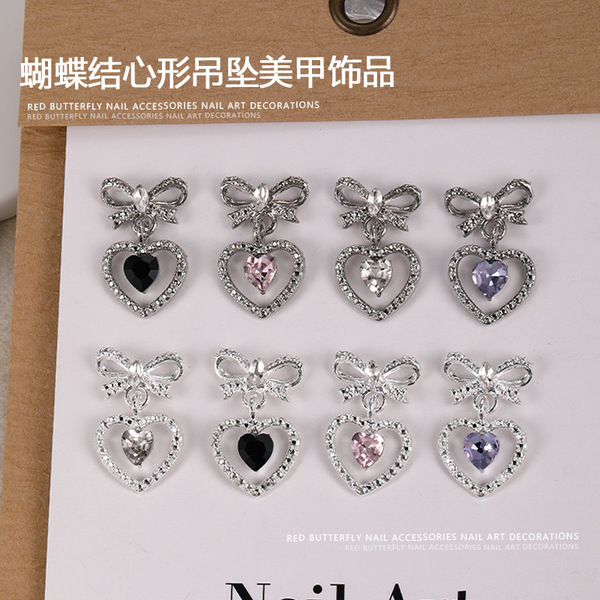 Nail decoration with bow