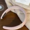 Розовый (жемчужный)