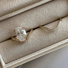 轻奢日系戒指S925银镀18K金蛋形莫桑钻女套戒主石10*7mm/2.5CT