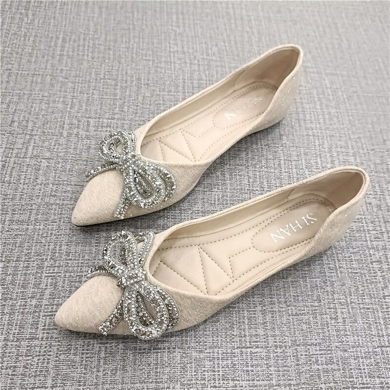New Bowknot Shoes with Shallow Mouth, 2026 Autumn Versatile Fairy Flat Loafers, Pointed Toe Rhinestone Soft-Soled Slip-On Shoes