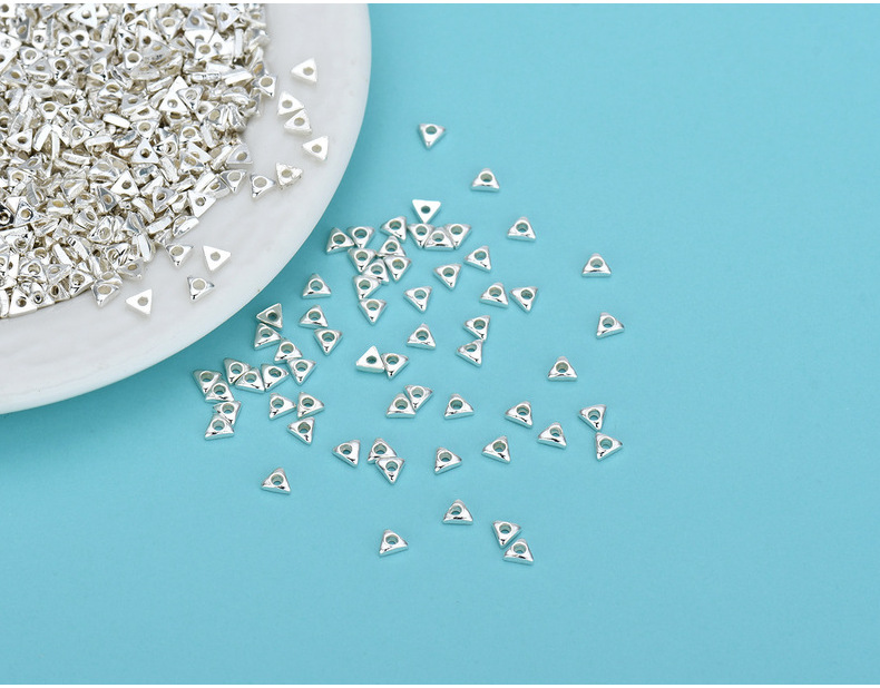 Simple Style Style 1G Per Pack 2.5*2.5mm 2.8*2.8mm 2*2mm 925 Sterling Silver Triangle Polished Beads Spacer Bars Jewelry Accessories