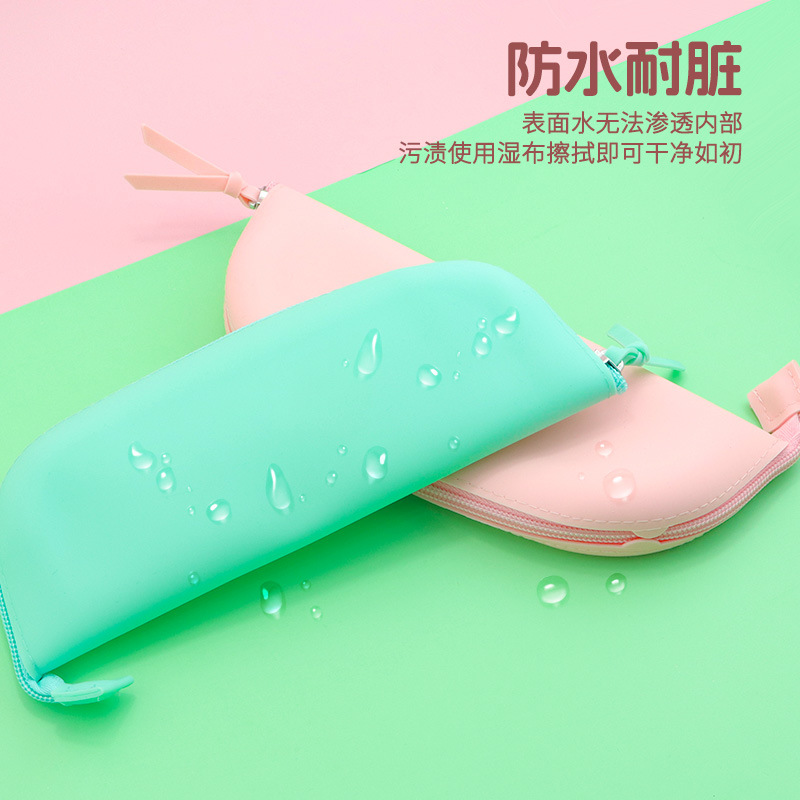 Versión coreana del simple estuche para lápices de silicona, curvo, completamente abierto, estuche para lápices de gran capacidad, bolsa de papelería portátil para estudiantes, logotipo impreso
