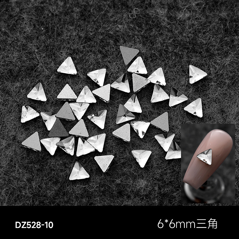 A3-17-05 삼각형 6mm