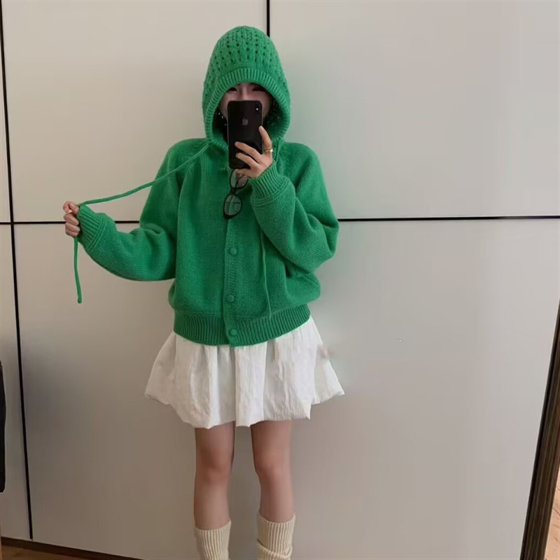 韩版镂空帽子包扣设计感针织开衫女早秋新款宽松纯色毛衣外套女潮|undefined