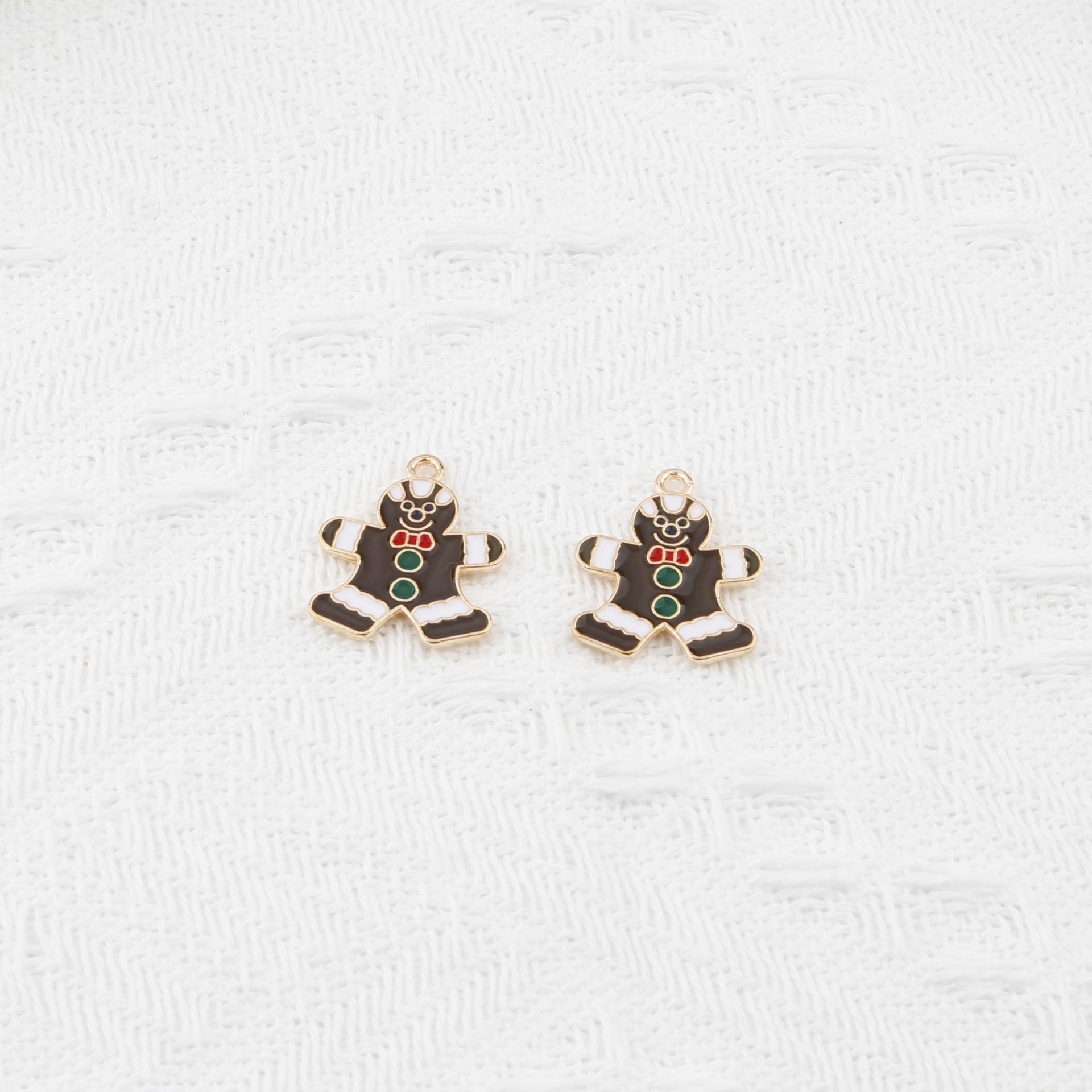 Directo de fábrica DIY joyería aleación Comercio exterior Navidad serie nueva gota aceite collar pulsera accesorios llavero