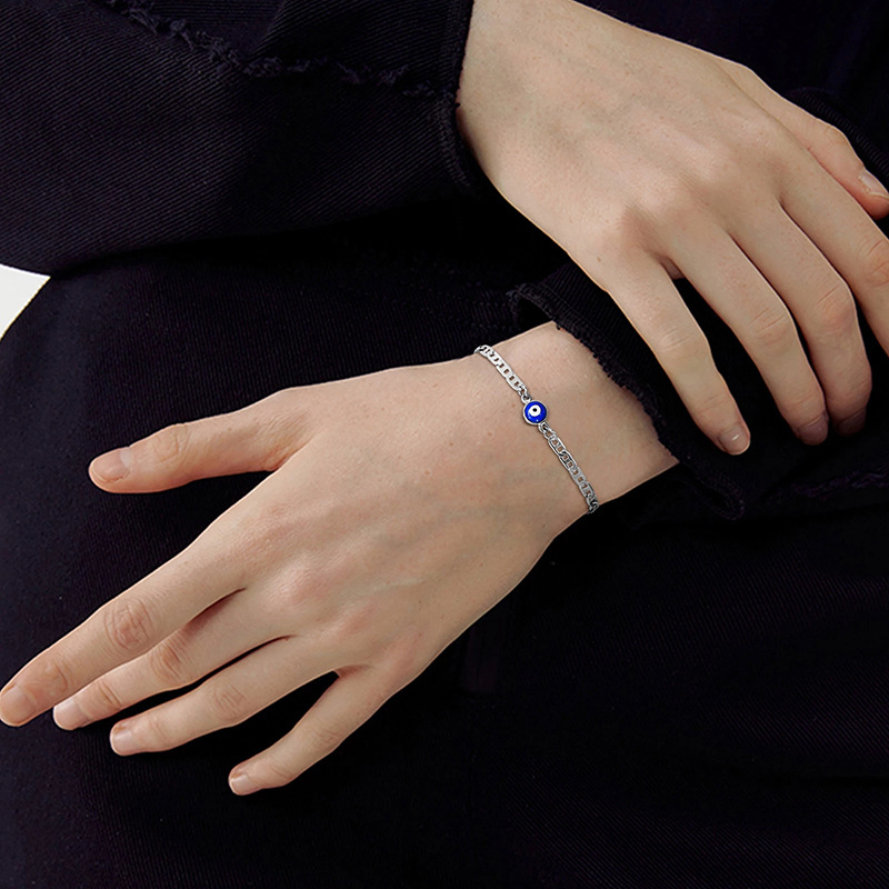 Lucky Evil Eye Red String Bracelet Protection Jewellery Minimalist_voghion.com